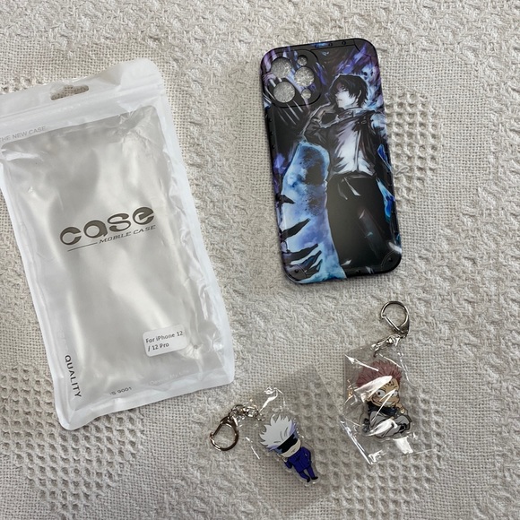 NEW Anime iPhone 12/iPhone 12 pro Phone Case - Picture 1 of 3